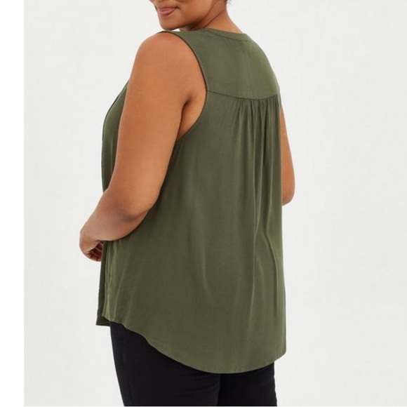 NWT TORRID Top - Picture 3 of 8